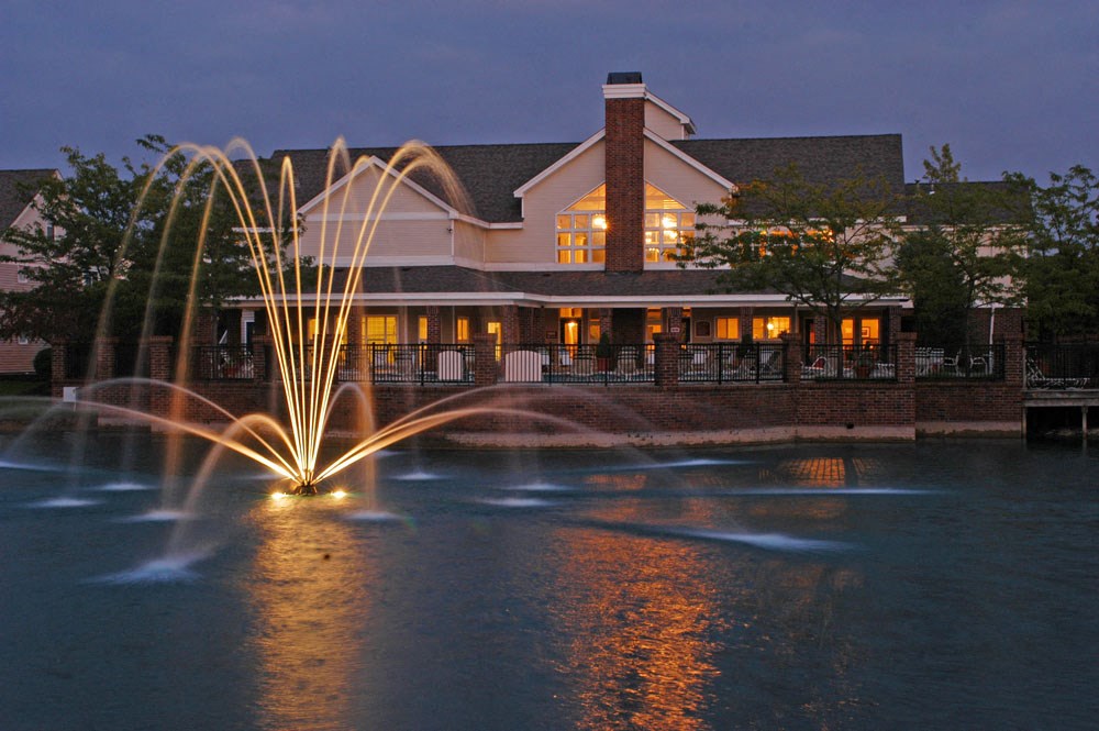 Britton Woods Apartments Dublin Ohio Pet Friendly Updated Renovated Exterior Pond with Fountain.
