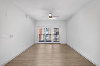 4919 Whetsel Rd Studio-2 Beds Apartment for Rent - Photo Gallery 12