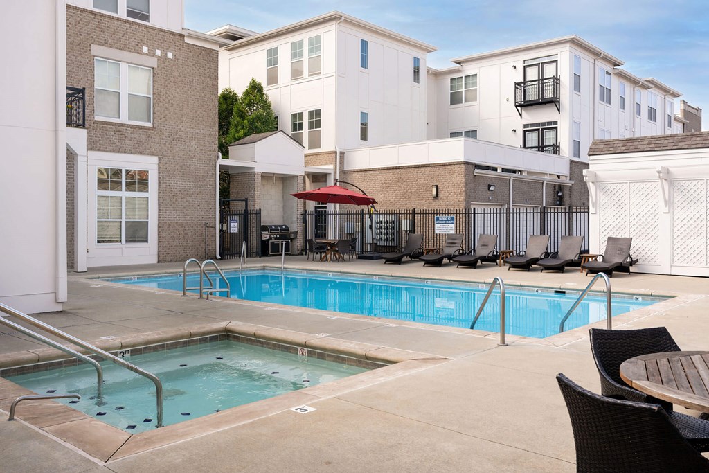 The Fort Apartments Pool