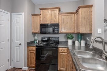 996 Trellises Drive 1-3 Beds Apartment for Rent - Photo Gallery 6