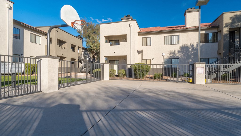 Villas at Montebella outside view with free to use basketballcourt