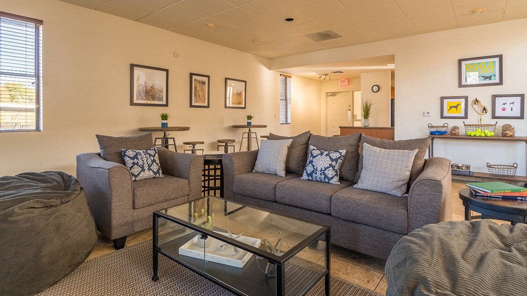 Villas at Montebella clubhouse with cozy couches and nice carpet flooring