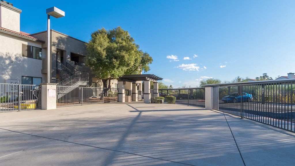 Villas at Montebella outside view with pet friendly park