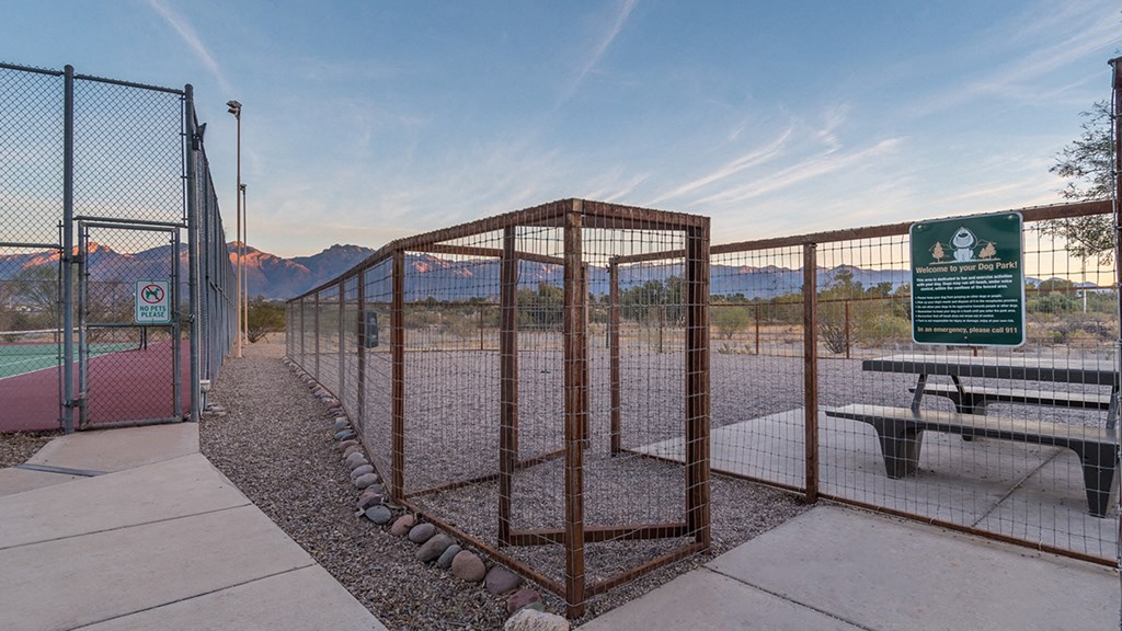 Riverstone dog park with nice safe fencing all around