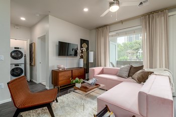 110 S. Church Ave Studio-3 Beds Apartment for Rent - Photo Gallery 6