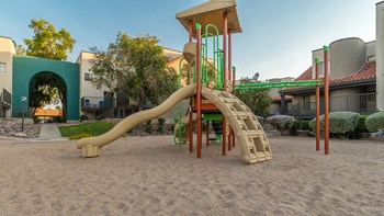 Camino Seco Village playground with fun slide - Photo Gallery 26