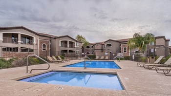Desert Sands hot tub next to the main pool. - Photo Gallery 3