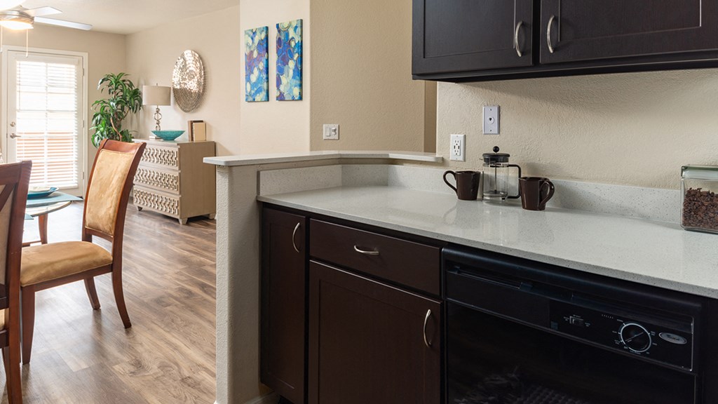 Kitchen with quartz counter tops