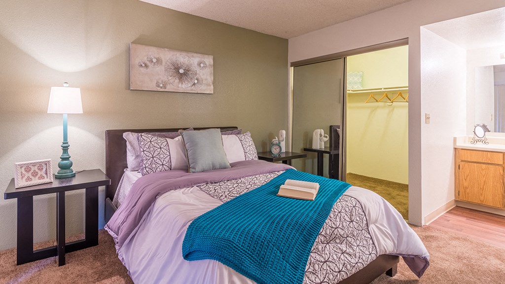 Ridgepointe large bedrooms with nice lighting and bathroom