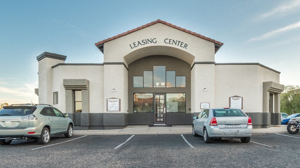 Villas at Montebella leasing office view with nice big windows