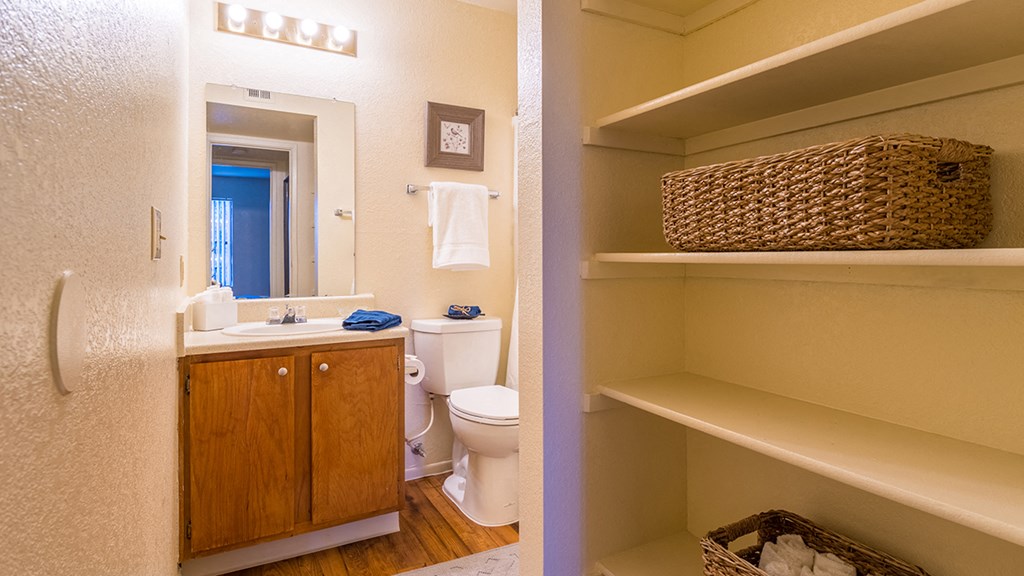 Enclave apartments with nice large linen closets