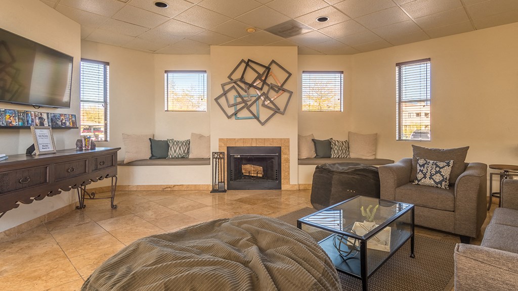 Villas at Montebella clubhouse with cozy couches and nice carpet flooring