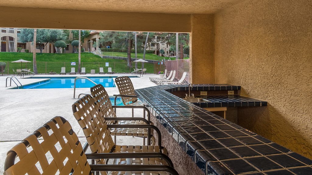 Foothills pool view with nice ramada near for relaxing