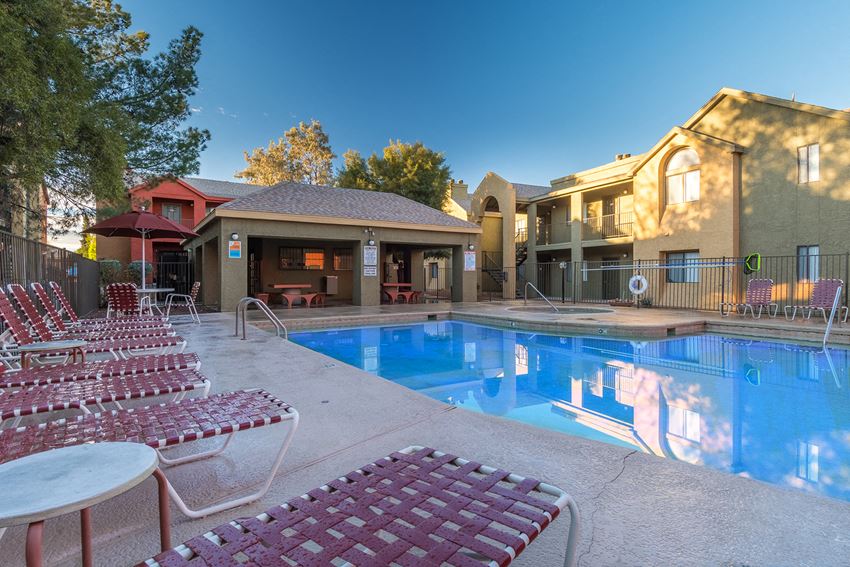 Brittany Court pool with lounge area - Photo Gallery