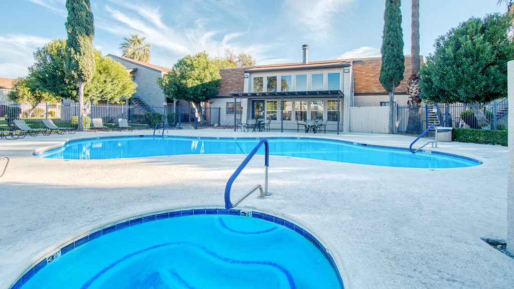 Somerpointe's Hot Tub Spa next to Pool