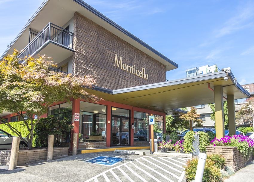 Monticello Apartments Seattle - Photo Gallery 1