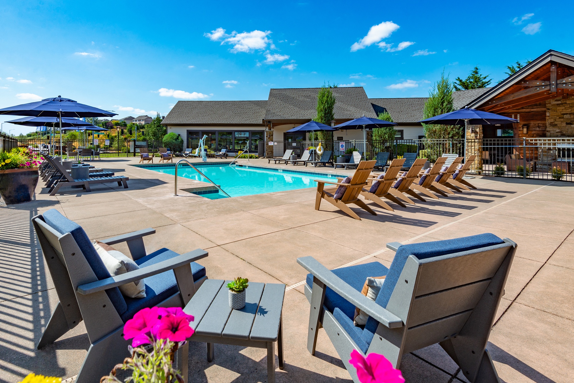 Four Lakes Apartment Homes