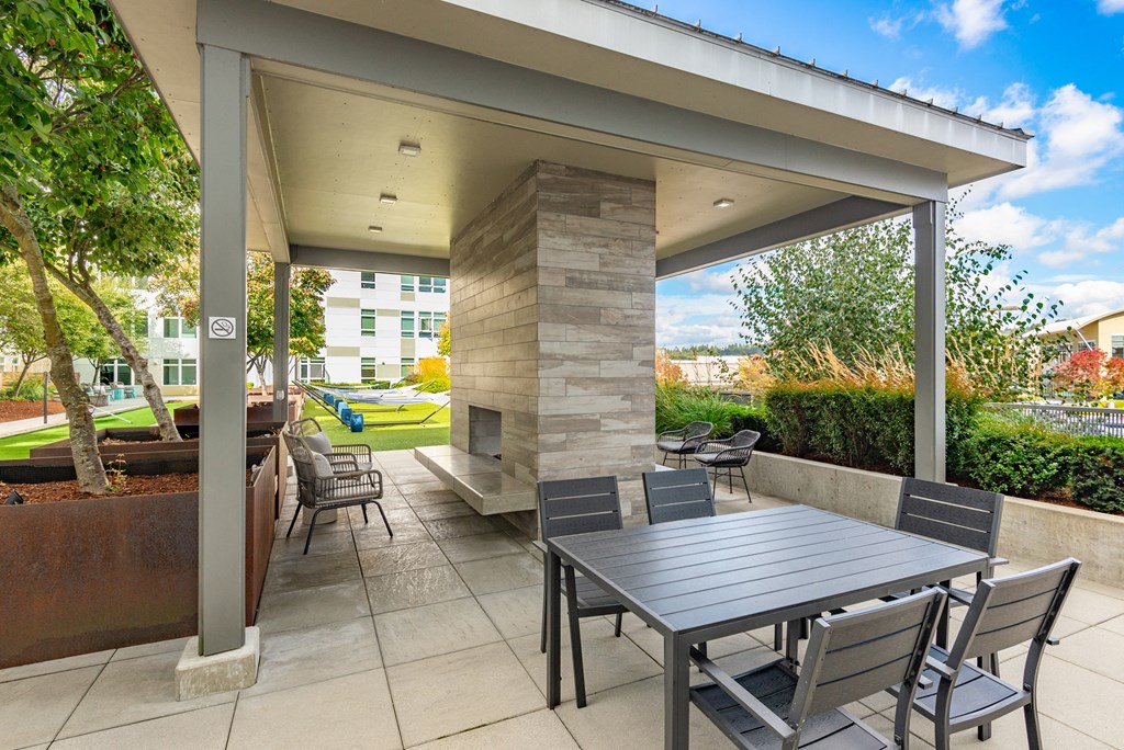 Dwell At Kent Station Apartments