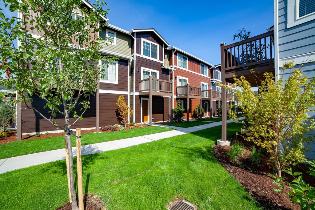 the reserve at fairfax corner apartments exterior