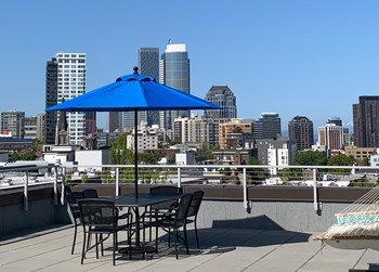 Beryl apartments Seattle - incredible rooftop deck - Photo Gallery 5