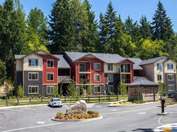 Front Entrance View - Photo Gallery 2