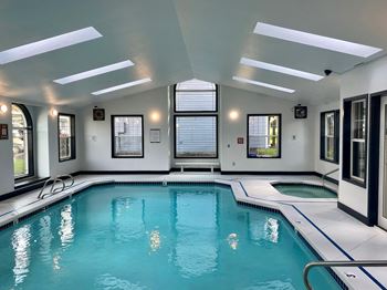 swimming pool and hot tub and Black Lake apartments in Olympia WA