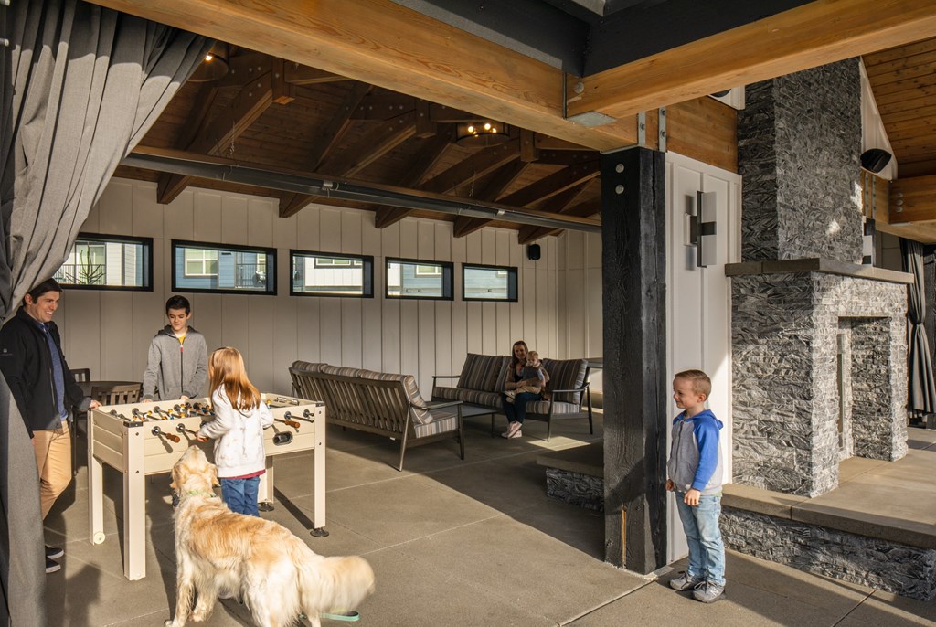 four seasons outdoor lounge puyallup apartments