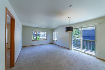 renwood-interior-living-room-into-porch