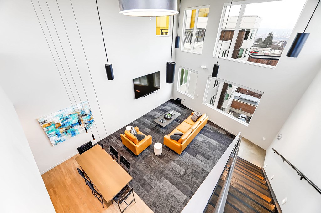 Colina Community Lounge with Kitchen and Loft