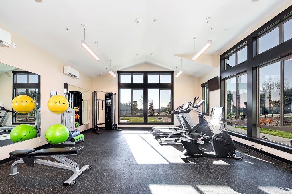 the gym at the flats at obsidian