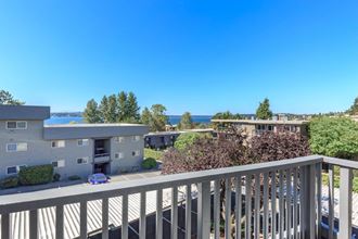 6754 Lake Washington Blvd., NE 1-2 Beds Apartment for Rent - Photo Gallery