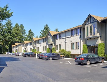 4332 South 41st St 1-2 Beds Apartment for Rent - Photo Gallery 30