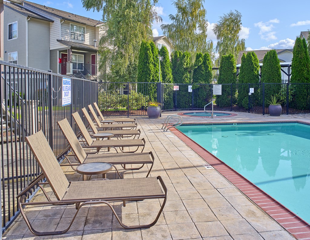 our apartments have a pool and lounge chairs