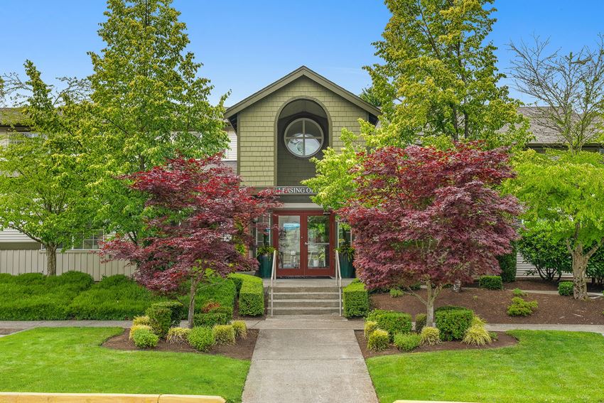 Saddlebrook Apartments, 2100 S 260th St, Des Moines, WA RentCafe