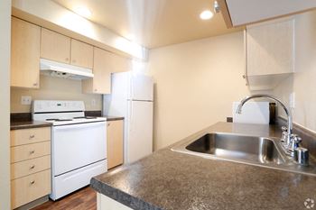 efficient appliances at Copper Creek apartments in Milton WA 98354