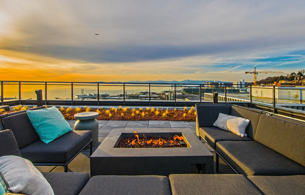 additional photo for property listing at heritage gem in the coolest suburb kalk bay, cape town