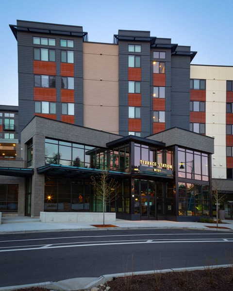 the building in which the hotel is located