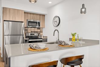 2709 17th Ave South Studio-2 Beds Apartment for Rent - Photo Gallery