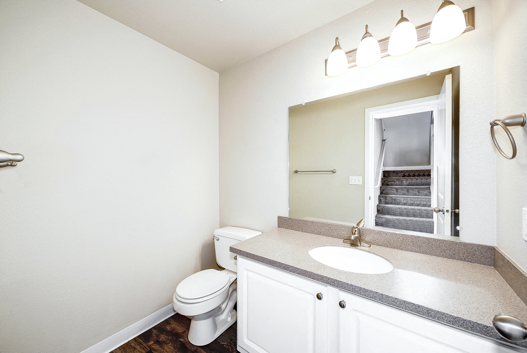 Mallard Pointe At Riverbend