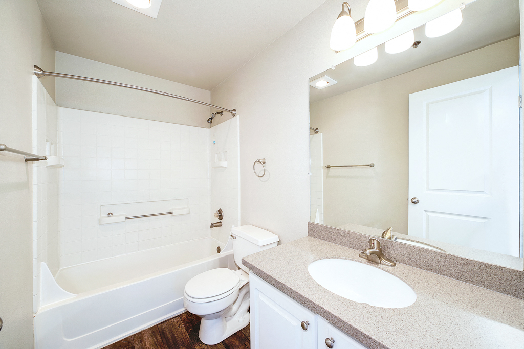 Mallard Pointe At Riverbend