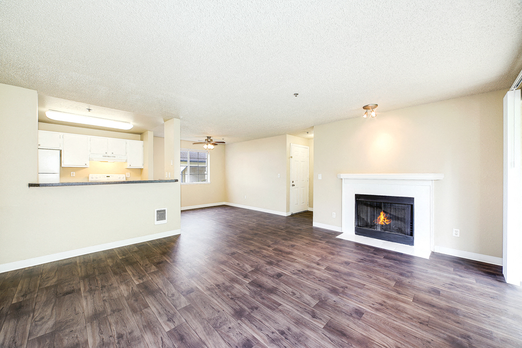 Mallard Pointe At Riverbend