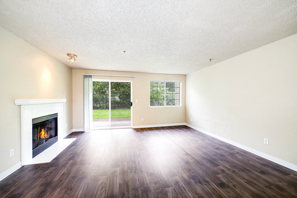 Mallard Pointe At Riverbend