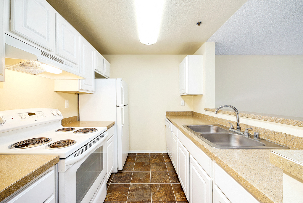 Mallard Pointe At Riverbend