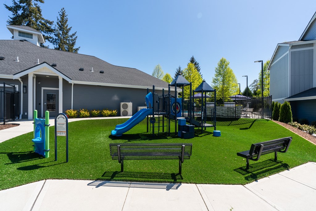 the preserve at ballantyne commons park playground