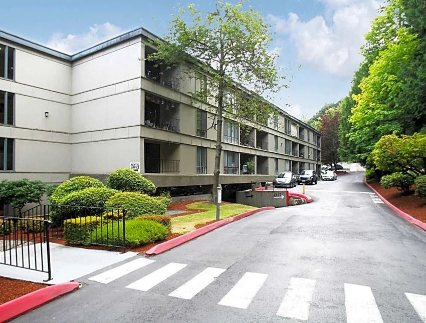 the building in which the apartment is located