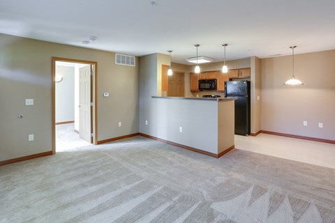 Deer Lakes Apartments