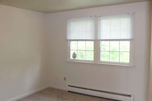 Parkview Manor Apartments - Two-bedroom, One-Bath Units in Tonawanda New York – Closet – Master - Ask for a Tour - Pet Friendly