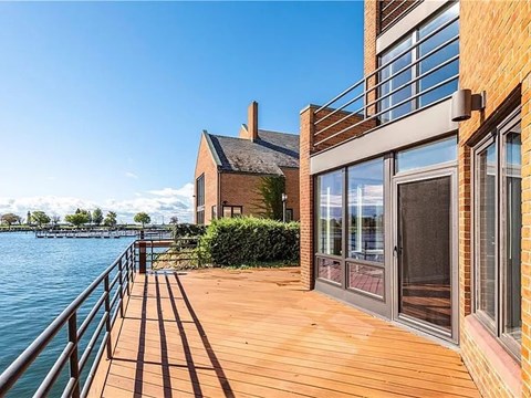 160 Rivermist Drive 3 Beds Apartment for Rent