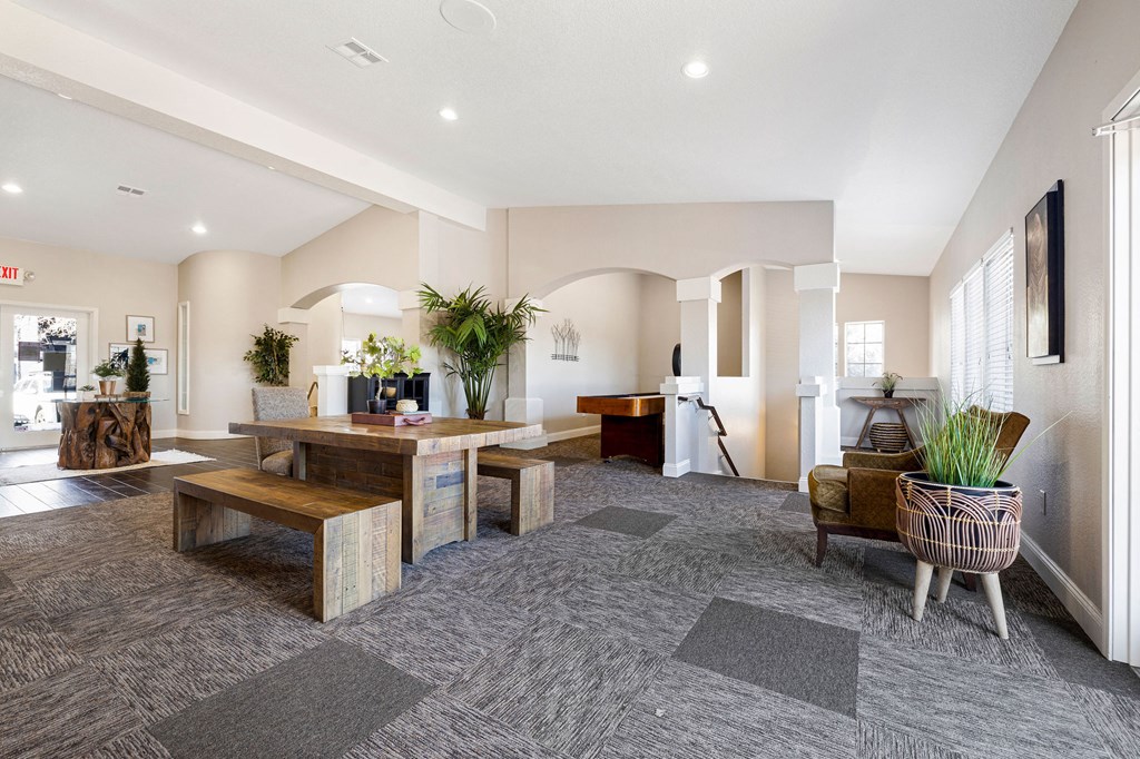 the preserve at ballantyne commons community living room