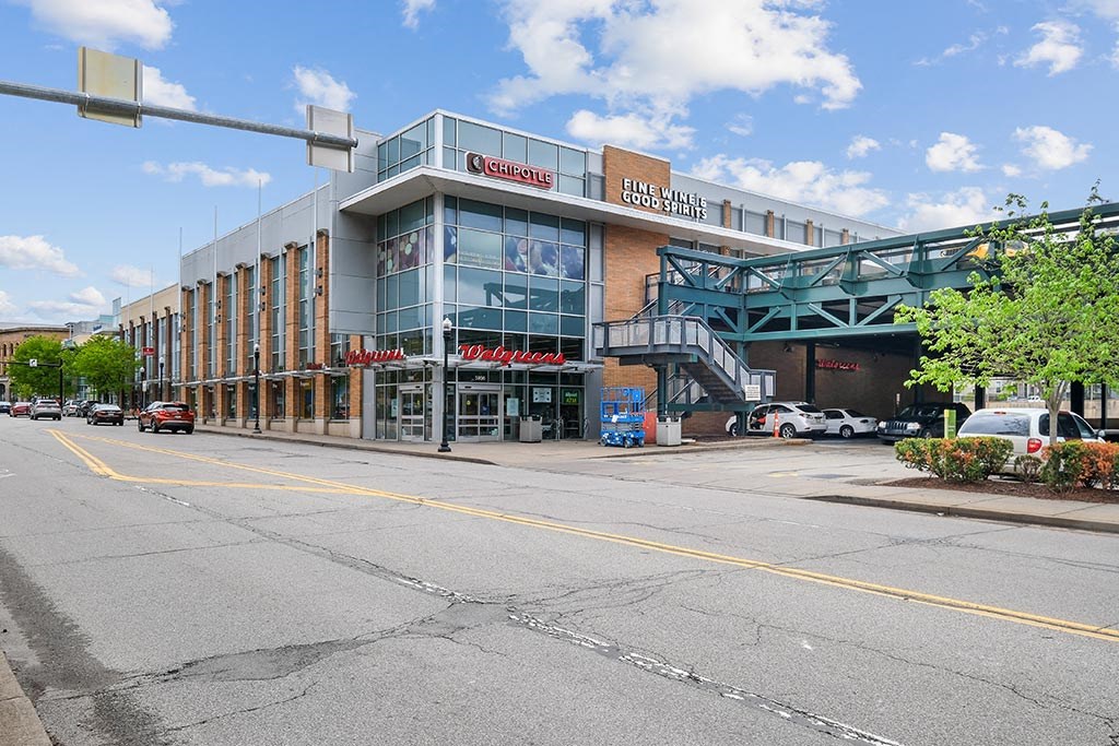 a large building on the side of a street